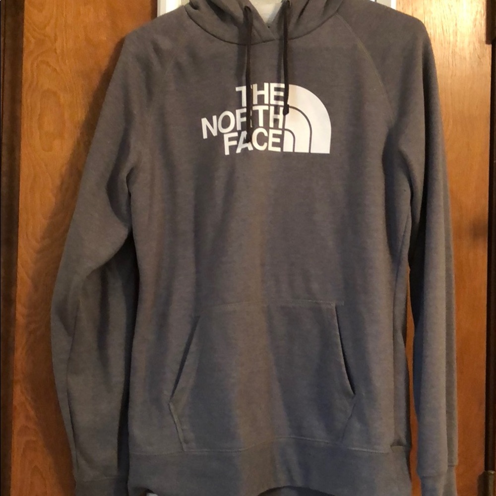 Size L The North Face hooded sweatshirt